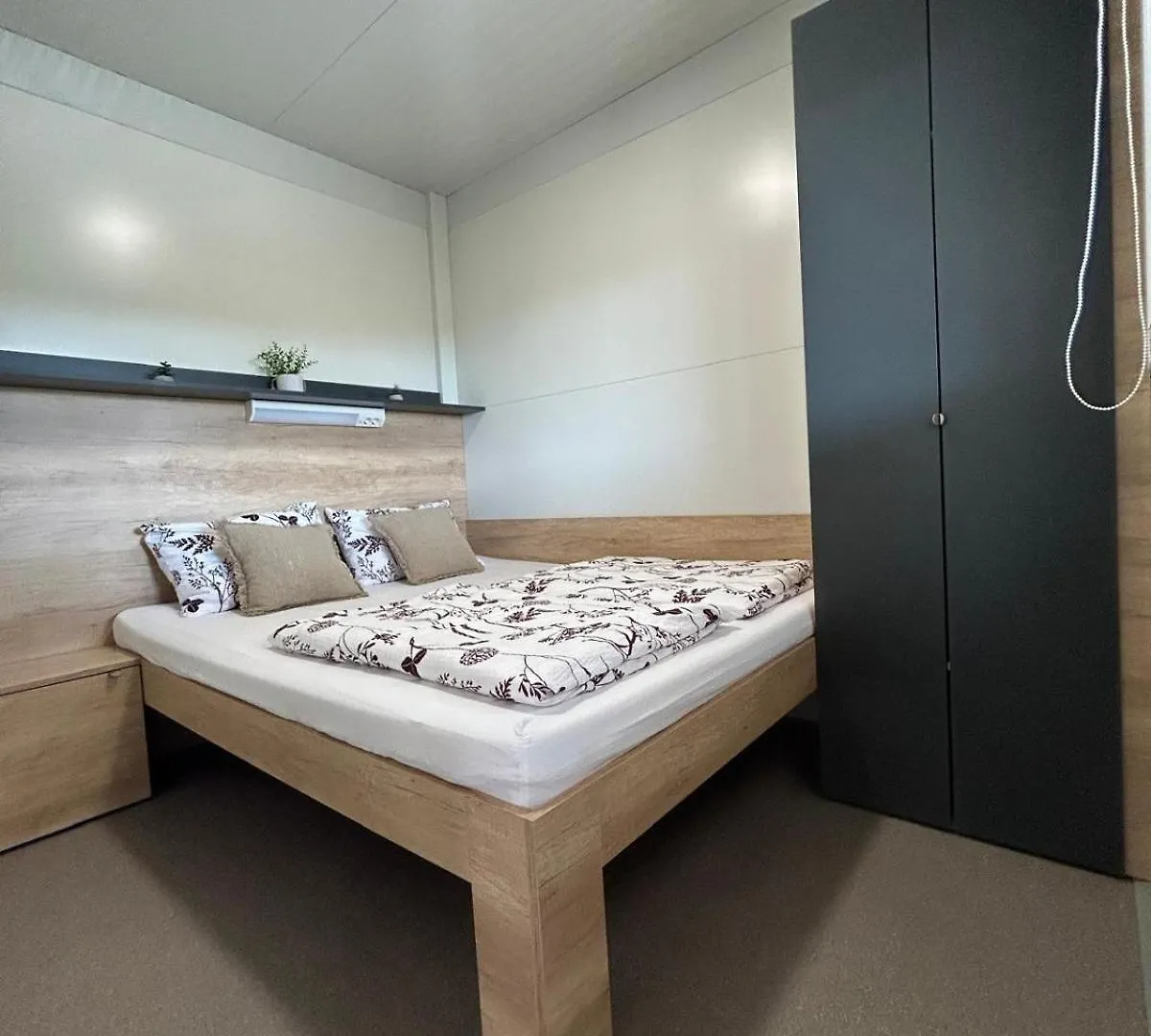 Mobile Home Vilmaris Pakostane 0*,  Croatia